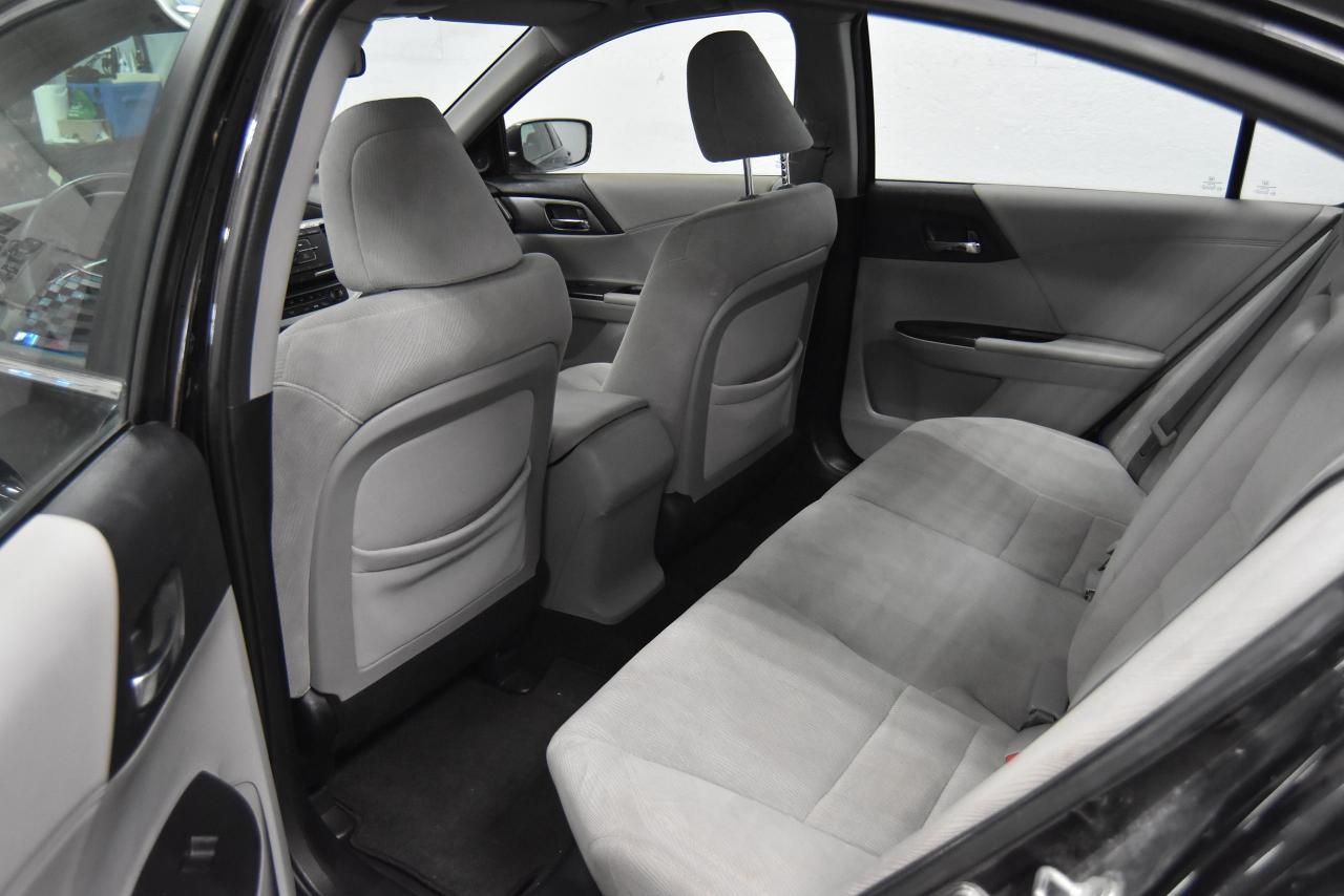 2013 Honda Accord 4dr I4 Man LX Photo