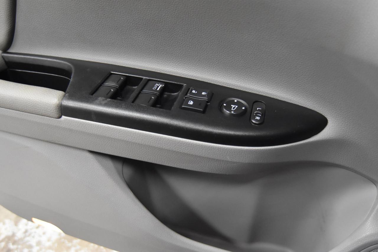 2013 Honda Accord 4dr I4 Man LX Photo