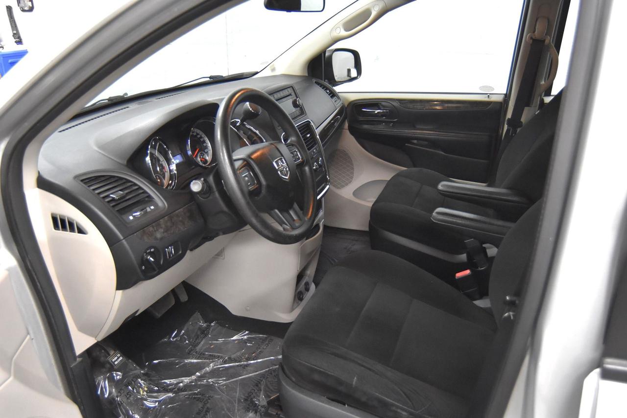 2011 Dodge Grand Caravan SE