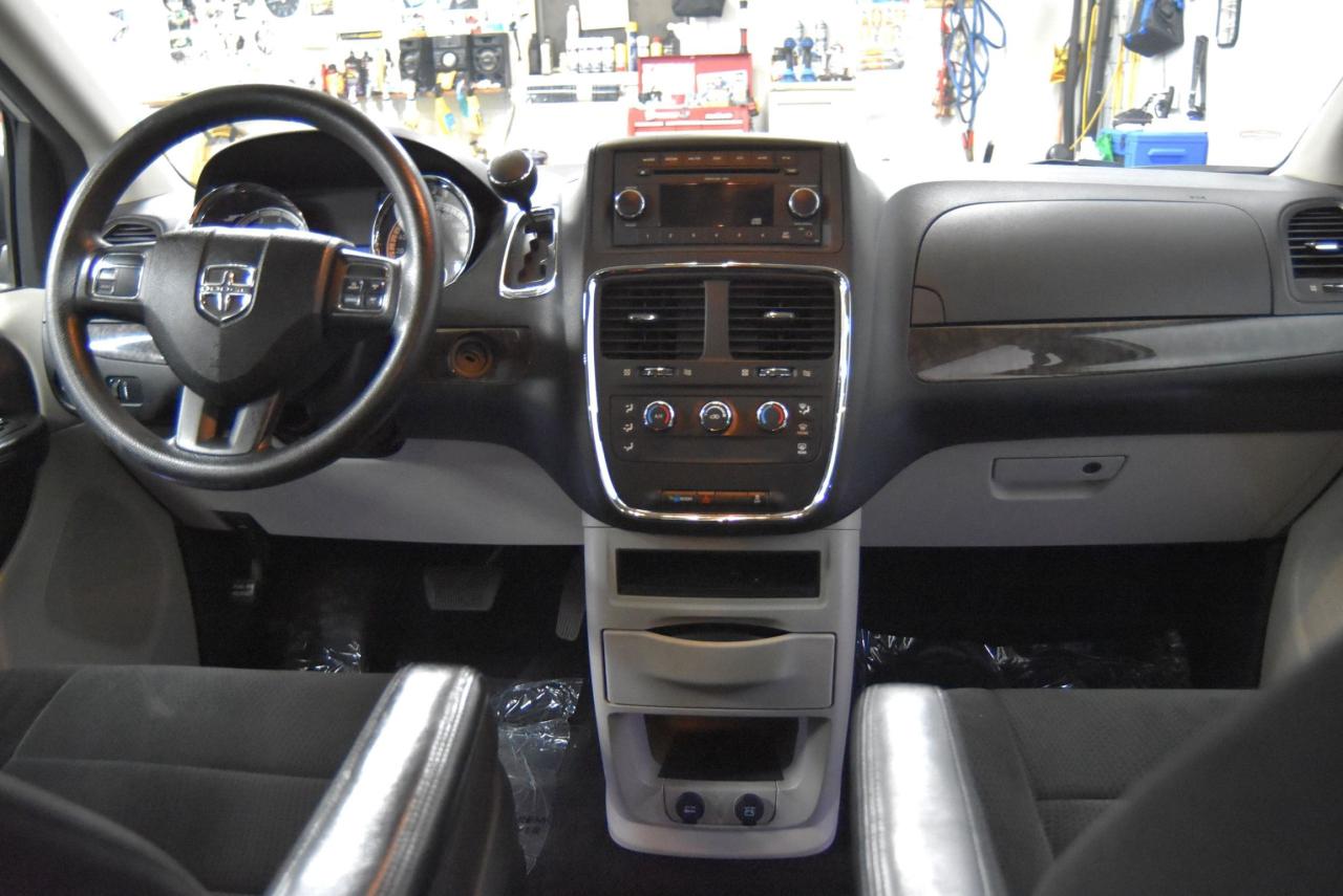 2011 Dodge Grand Caravan SE