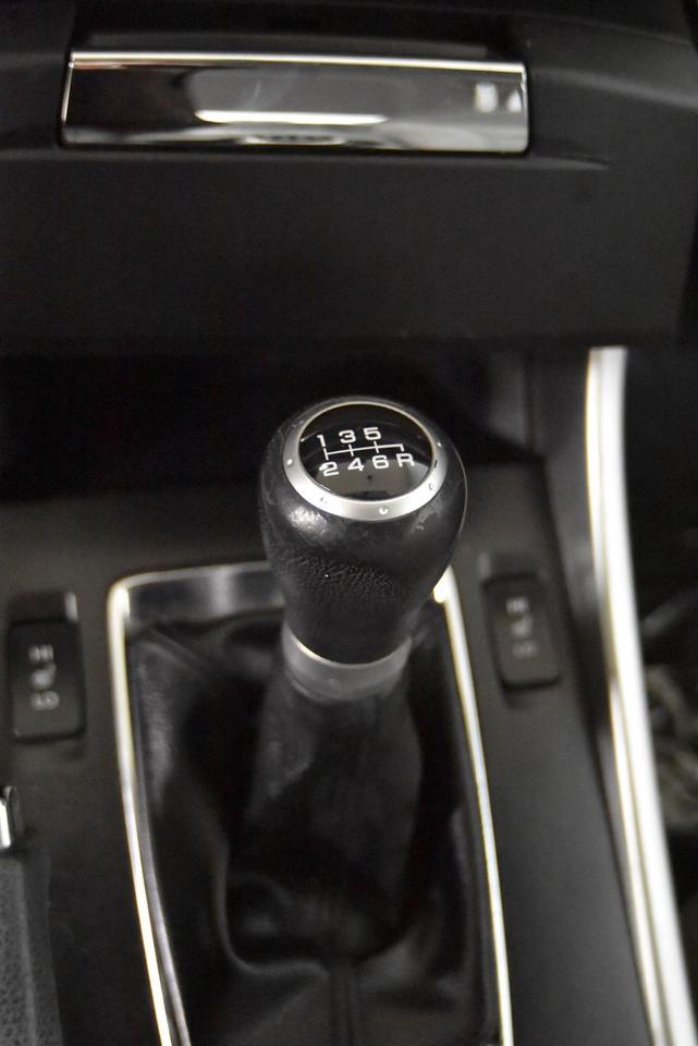 13606001