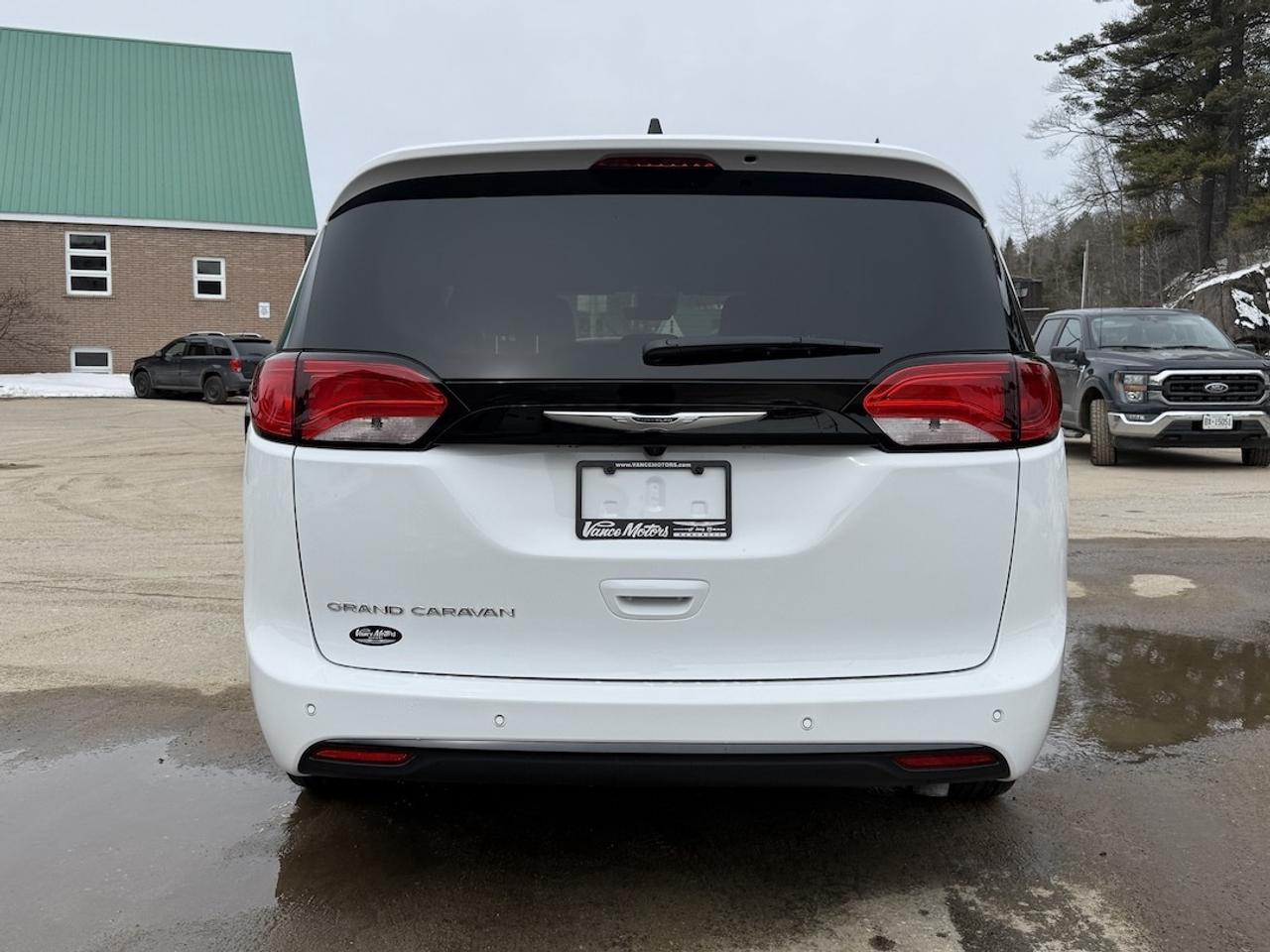 2026 Dodge Grand Caravan SXT Photo