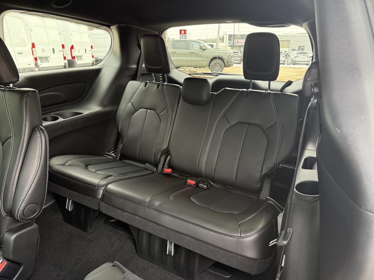 2026 Dodge Grand Caravan SXT Photo