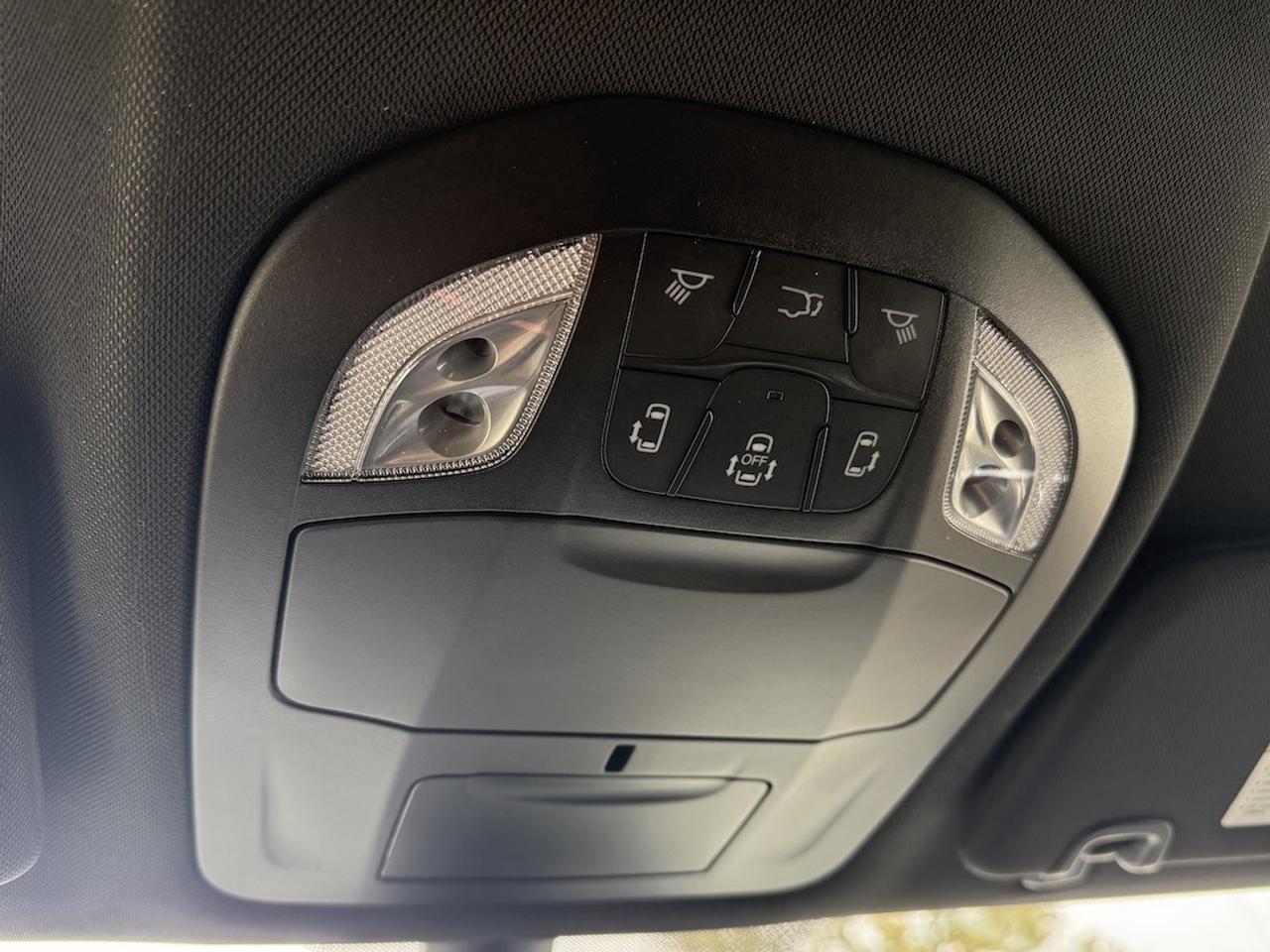 2026 Dodge Grand Caravan SXT Photo