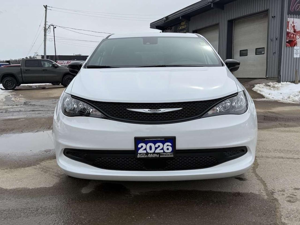 2026 Dodge Grand Caravan SXT Photo5