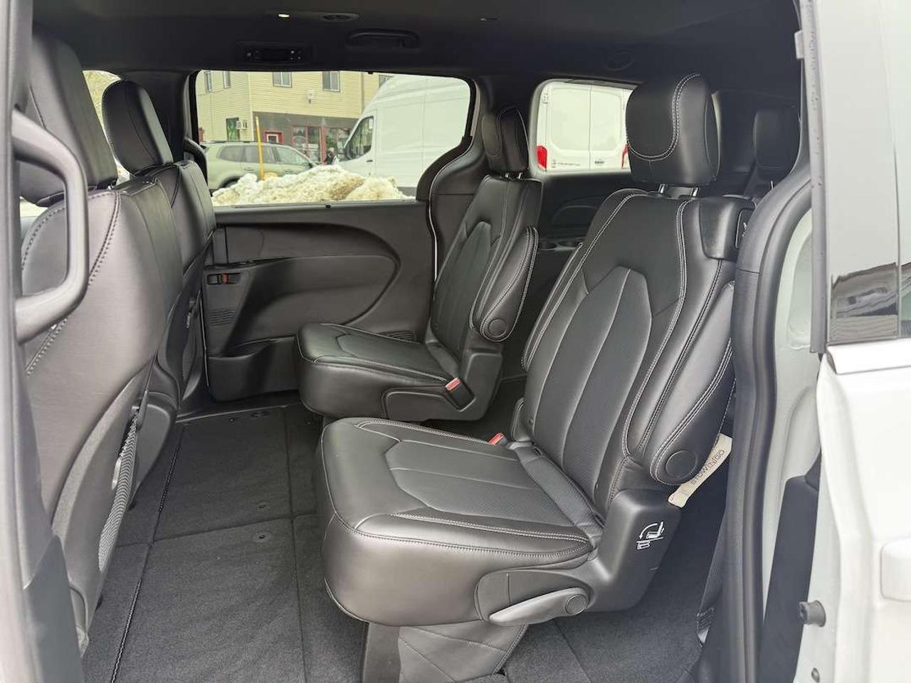 2026 Dodge Grand Caravan SXT Photo