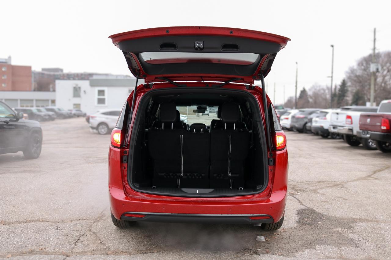 2026 Dodge Grand Caravan SXT 2WD Photo