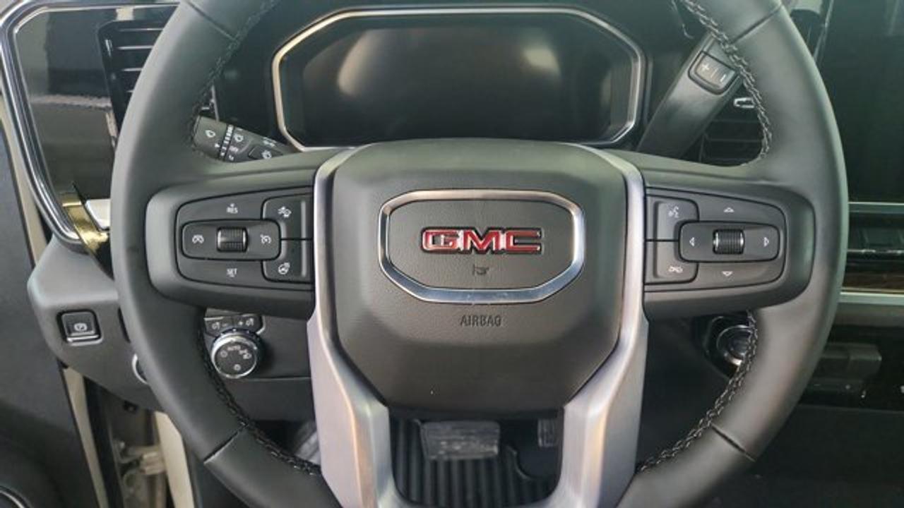 13606361