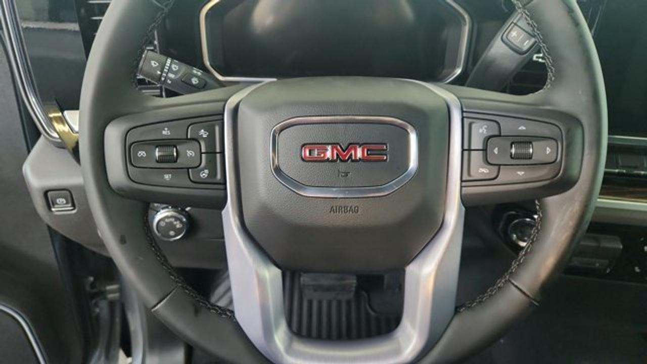 13606385