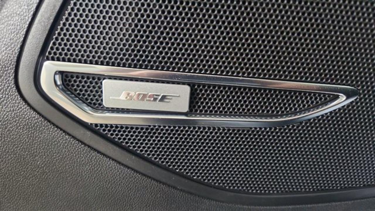 13606409
