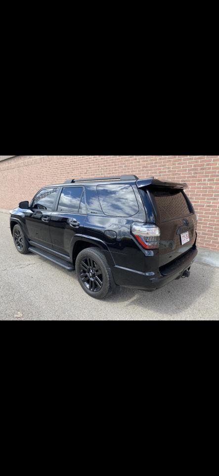 2017 Toyota 4Runner Limited SR5 Photo