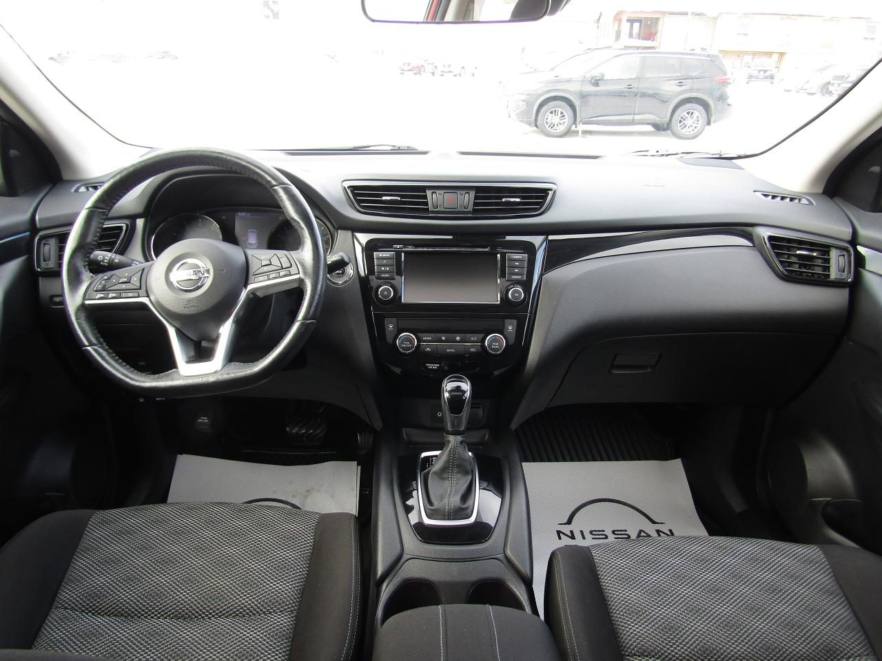 2019 Nissan Qashqai SV Photo