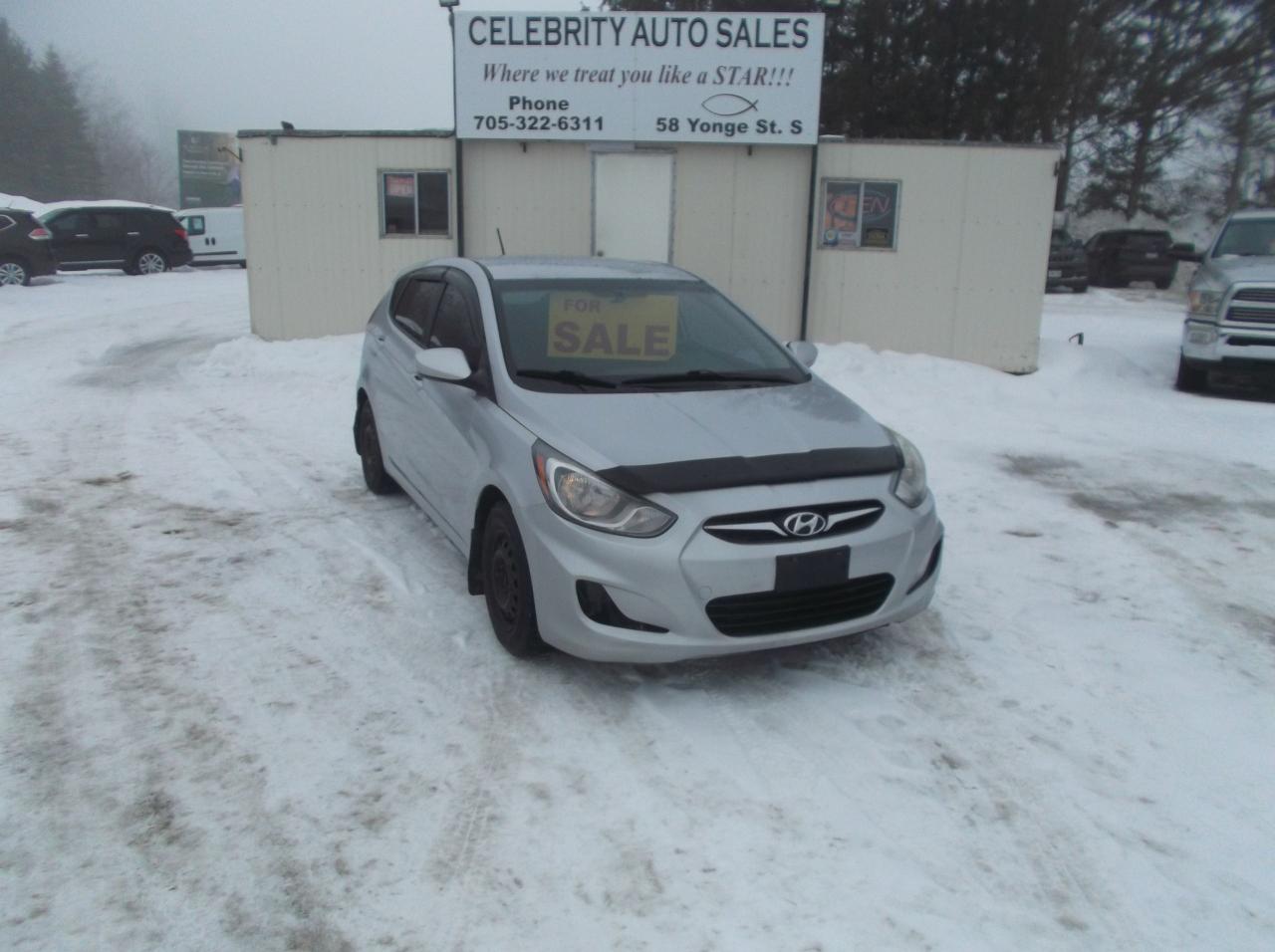 2012 Hyundai Accent GLS Photo