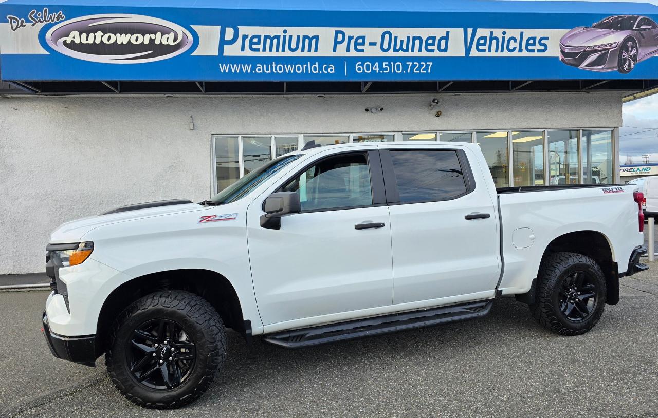 Chevrolet Silverado 1500 Custom Trail Boss Crew Cab 4WD 2024