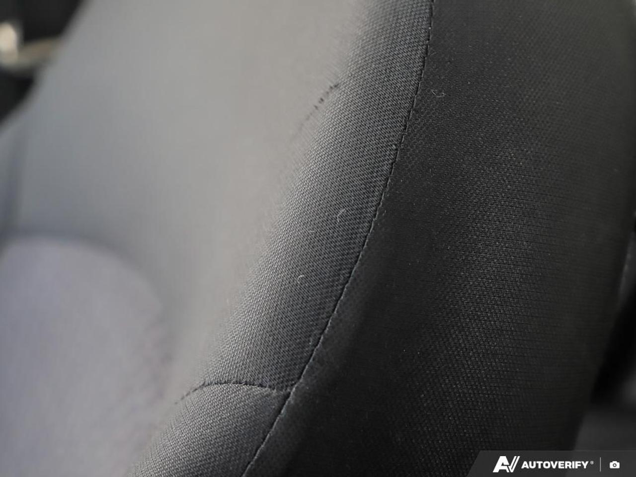 2020 Mitsubishi Mirage ES CVT, LOW KM'S, REARVIEW CAMERA, BLUETOOTH, USB Photo