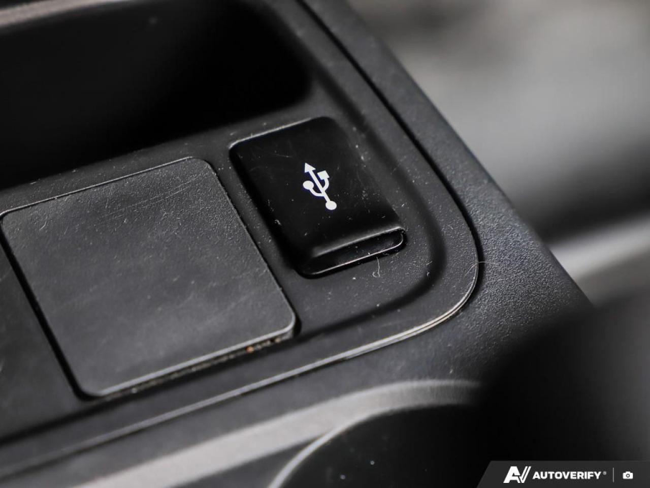 2020 Mitsubishi Mirage ES CVT, LOW KM'S, REARVIEW CAMERA, BLUETOOTH, USB Photo