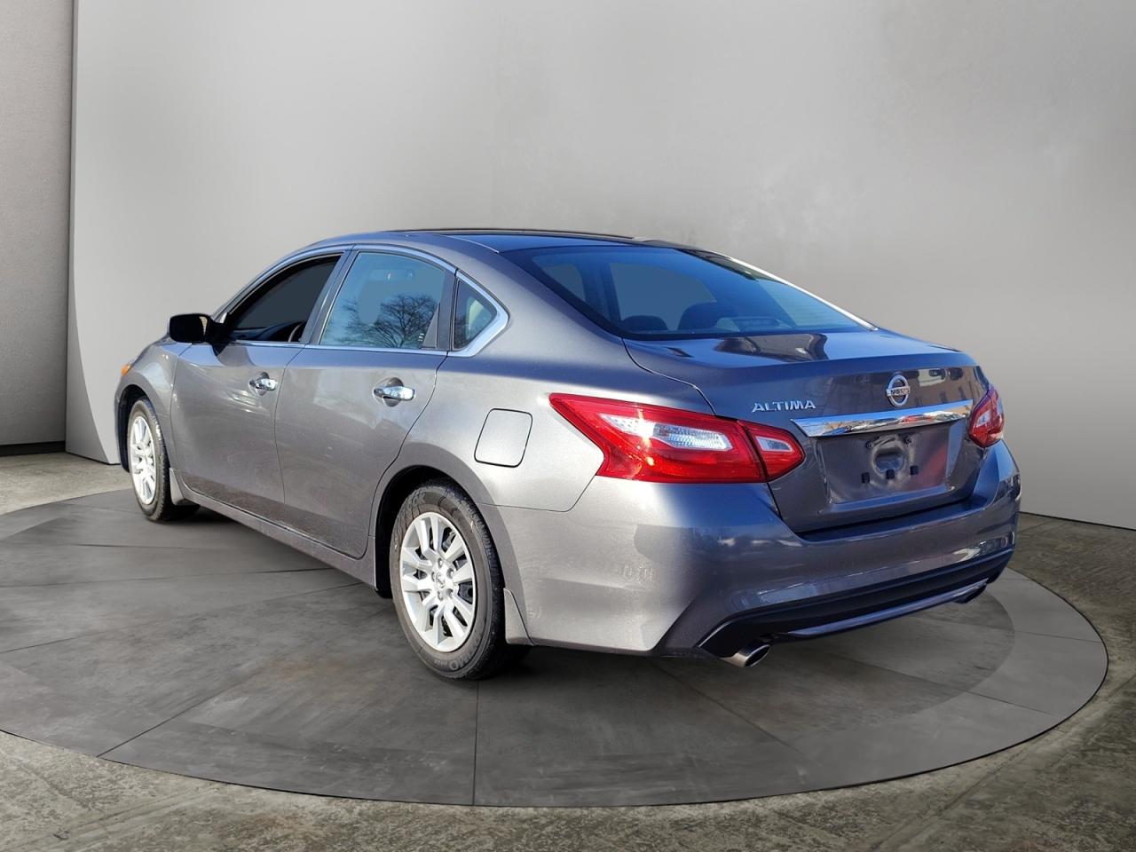 2016 Nissan Altima 2.5 S Photo