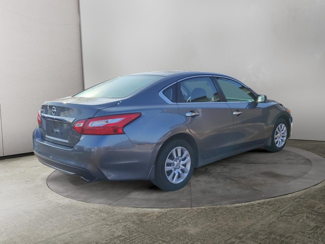 2016 Nissan Altima 2.5 S Photo