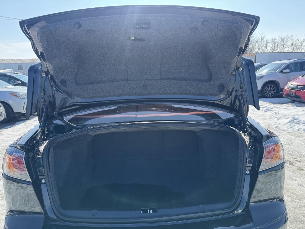 2016 Mitsubishi Lancer SE LTD Photo