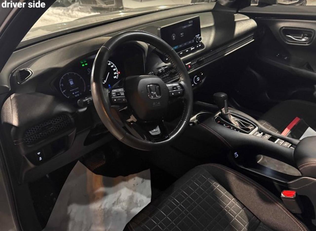 2023 Honda HR-V Sport AWD | Sunroof | Heated Seats | Adaptive Cruise | Rear Cam | CarPlay | and More ! Photo