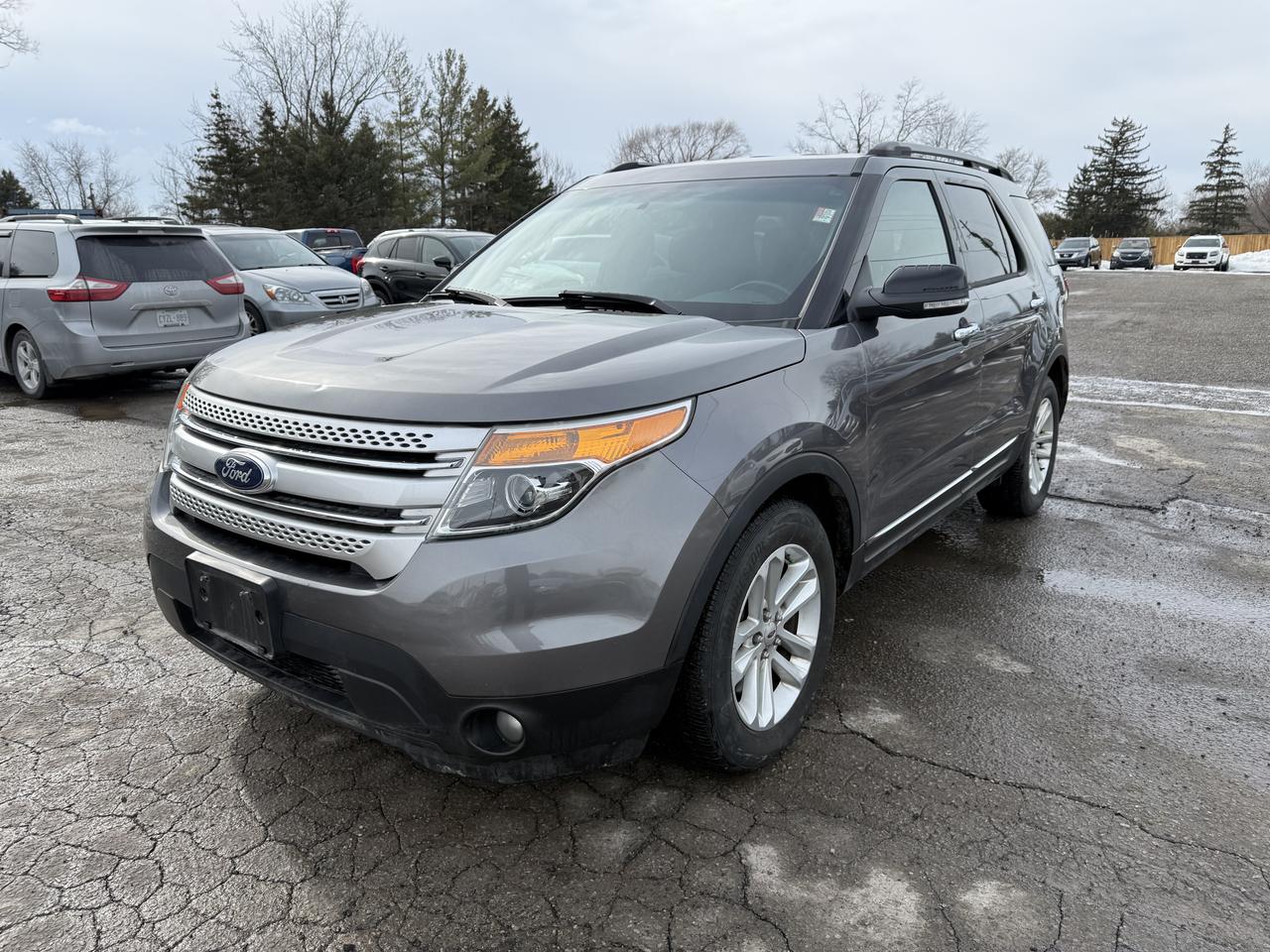 2013 Ford Explorer XLT Photo