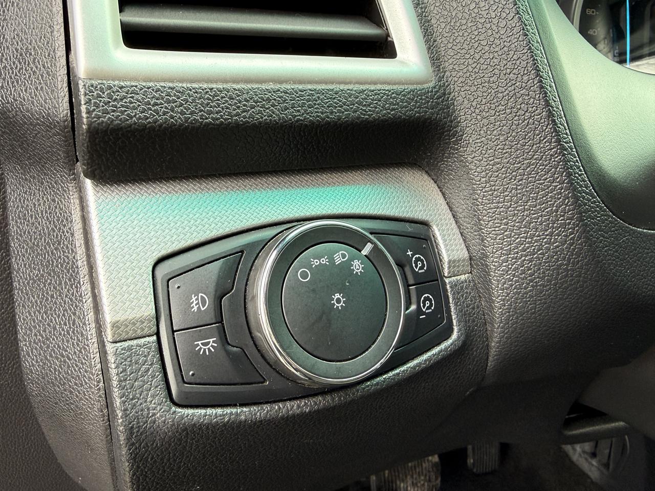 2013 Ford Explorer XLT Photo