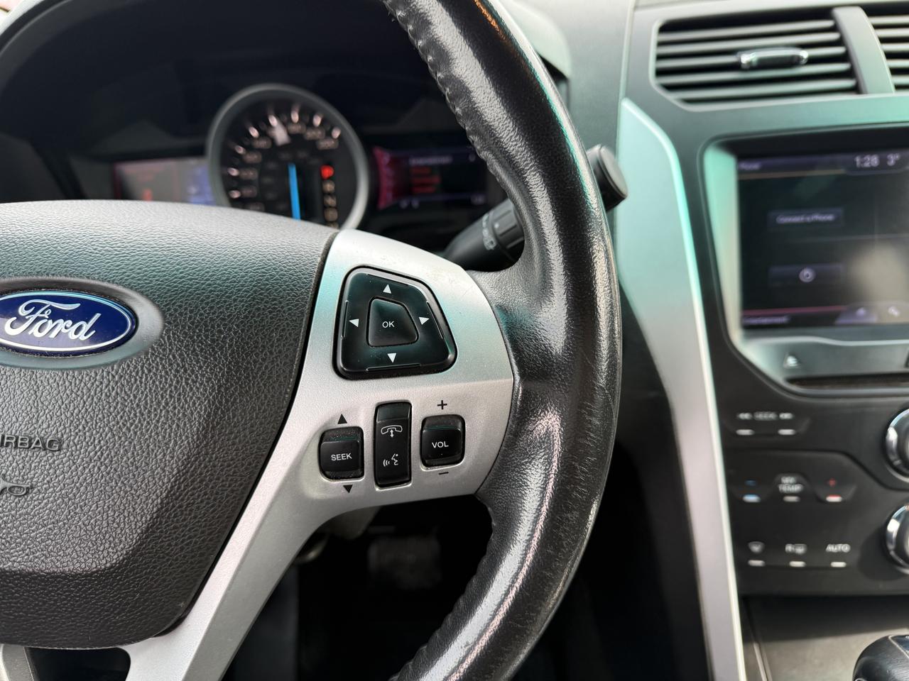 2013 Ford Explorer XLT Photo