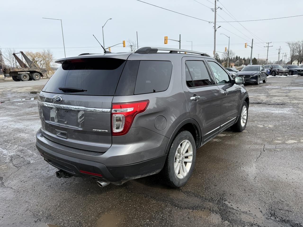 2013 Ford Explorer XLT Photo