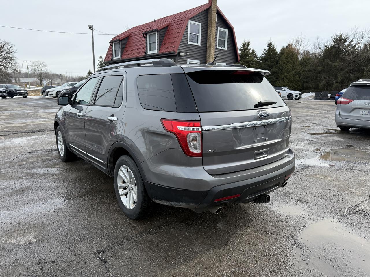 2013 Ford Explorer XLT Photo