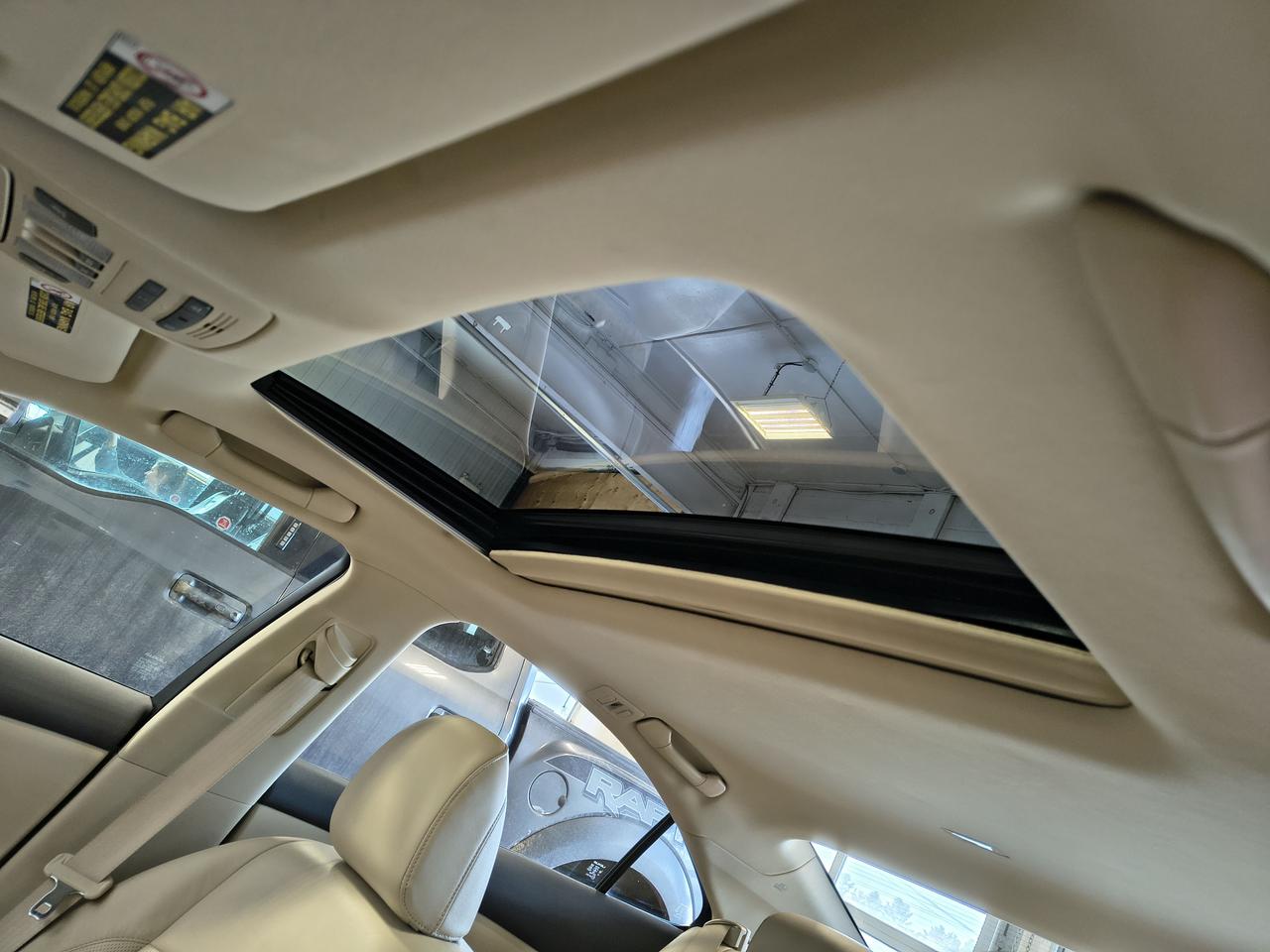 2012 Lexus ES 350  Photo0