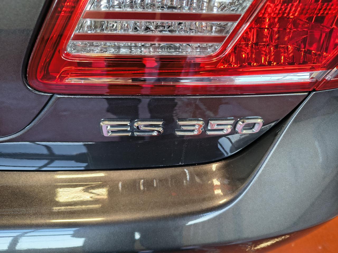 2012 Lexus ES 350  Photo0