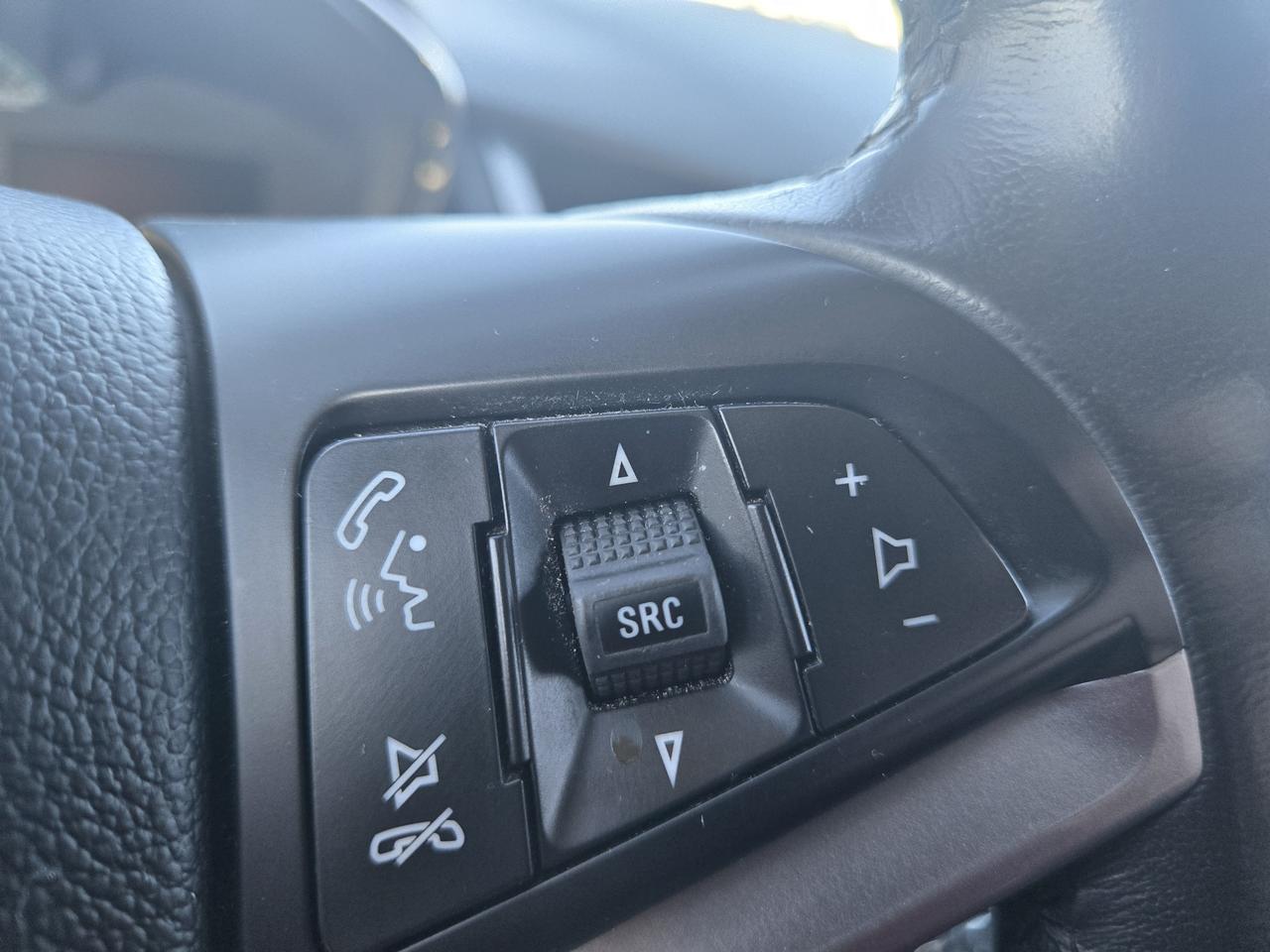 2022 Chevrolet Trax LT Photo