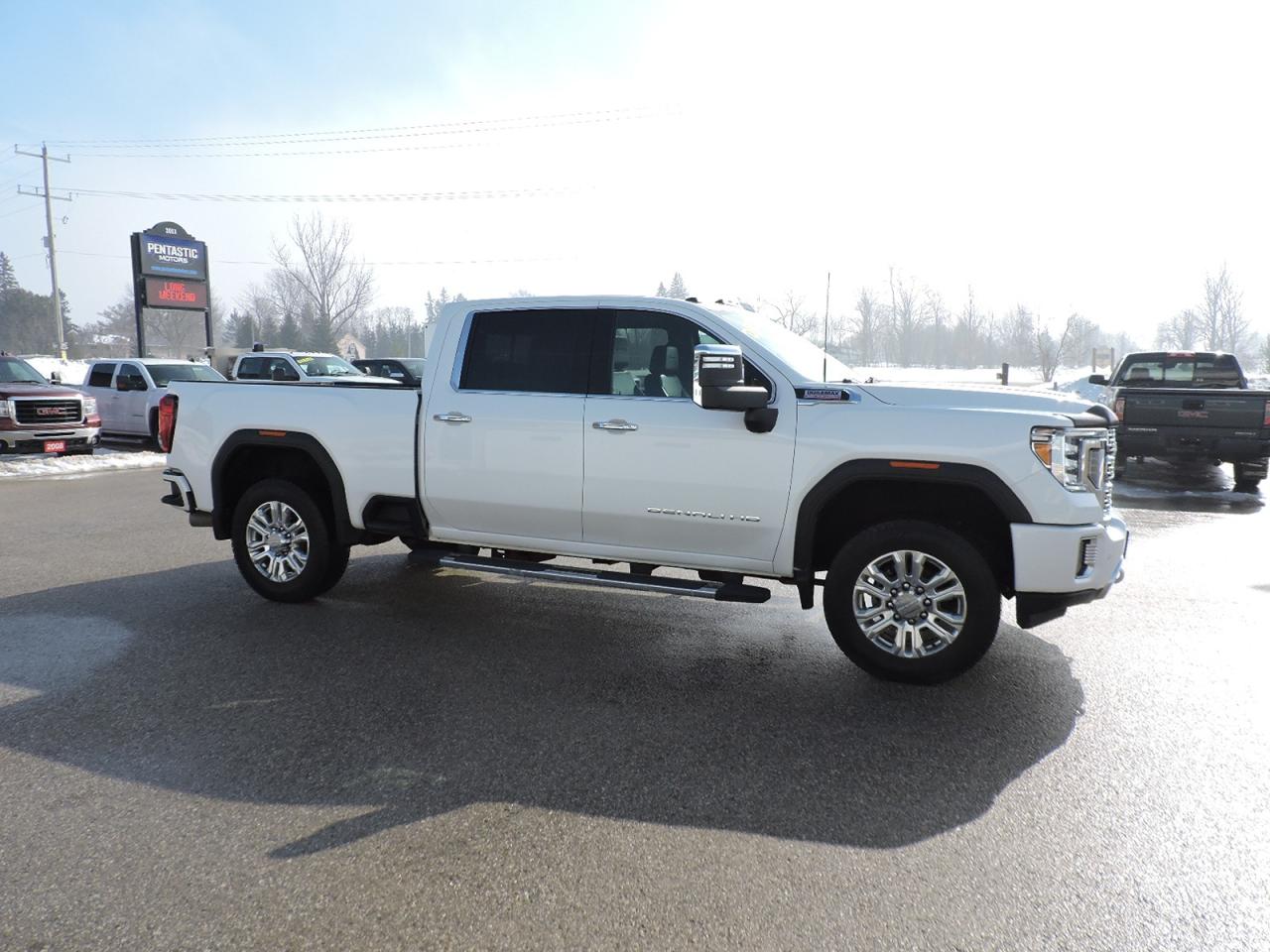 2021 GMC Sierra 2500 Denali Duramax 4X4 Leather Sunroof Well Oiled Body Photo2
