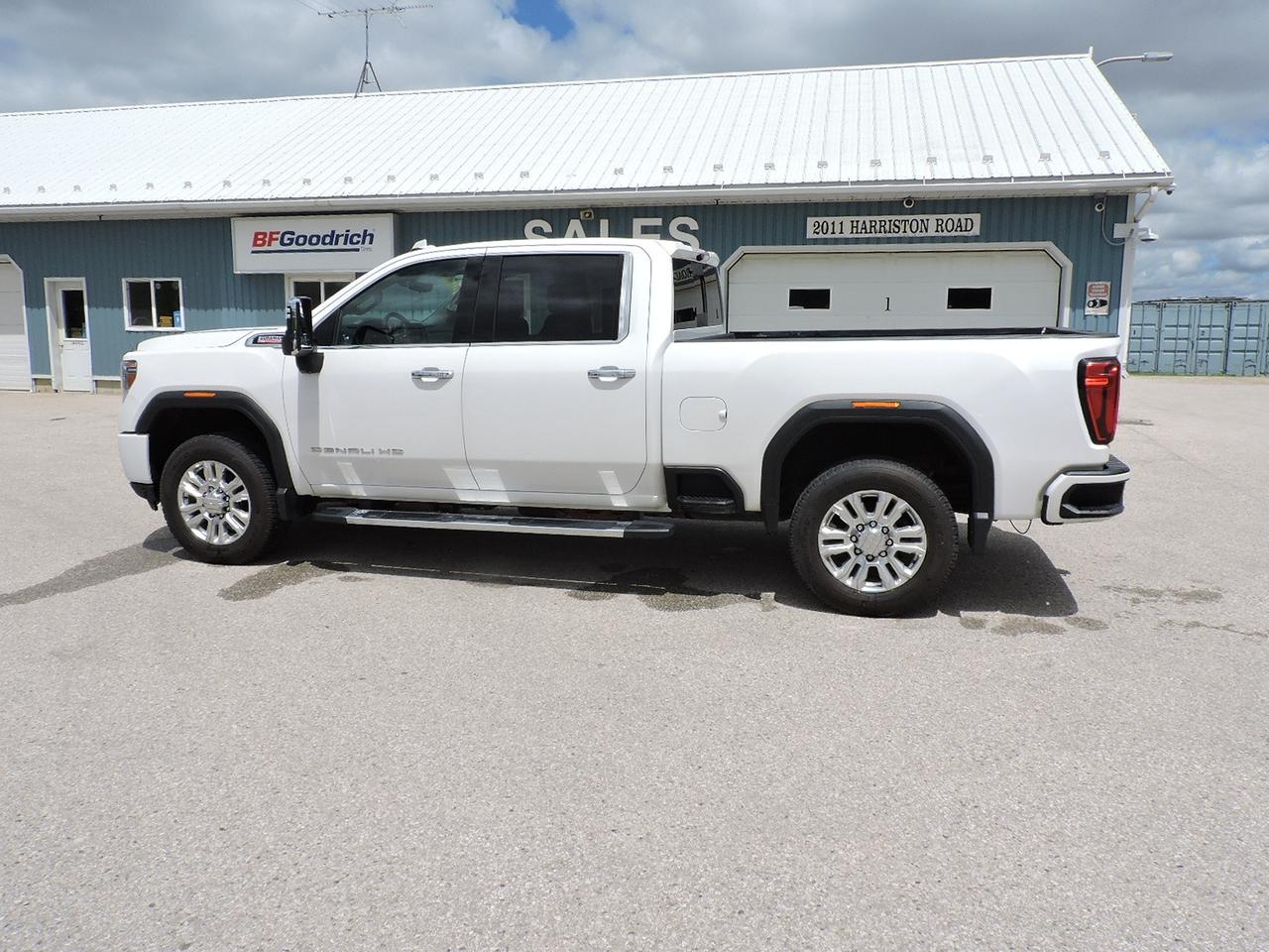 2021 GMC Sierra 2500 Denali Duramax 4X4 Leather Sunroof Well Oiled Body Photo