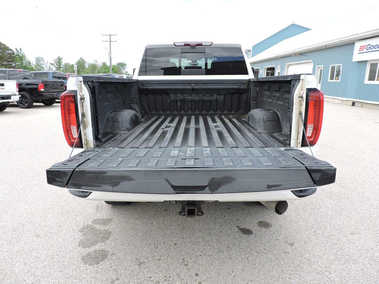 2021 GMC Sierra 2500 Denali Duramax 4X4 Leather Sunroof Well Oiled Body Photo