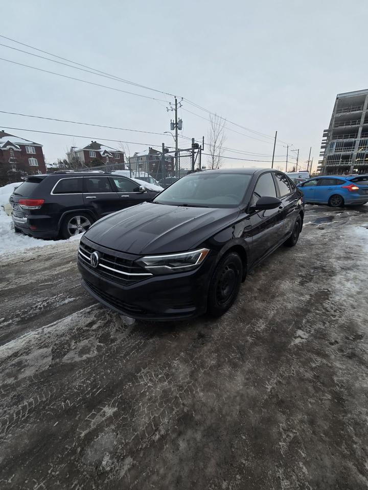 <p dir=ltr style=line-height: 1.38; text-align: center; margin-top: 0pt; margin-bottom: 0pt;><span style=font-size: 11pt; font-family: Arial,sans-serif; color: #000000; background-color: transparent; font-weight: 400; font-style: normal; font-variant: normal; text-decoration: none; vertical-align: baseline; white-space: pre-wrap;>En tant quexperts en financement automobile, nous avons la solution, peu importe votre situation. Un simple coup de t&eacute;l&eacute;phone et nous vous trouverons le v&eacute;hicule parfait.</span></p><p>&nbsp;</p><p><strong id=docs-internal-guid-a800d4c0-7fff-ec81-1fbb-e3a73346c03d style=font-weight: normal;>&nbsp;</strong></p><p>&nbsp;</p><p dir=ltr style=line-height: 1.38; text-align: center; margin-top: 0pt; margin-bottom: 0pt;><span style=font-size: 11pt; font-family: Arial,sans-serif; color: #000000; background-color: transparent; font-weight: 400; font-style: normal; font-variant: normal; text-decoration: none; vertical-align: baseline; white-space: pre-wrap;>✅ Garantie Moteur et Transmission avec option 1 an disponible &agrave; l&rsquo;achat sur tous les v&eacute;hicules en inventaire.</span></p><p>&nbsp;</p><p><strong style=font-weight: normal;>&nbsp;</strong></p><p>&nbsp;</p><p dir=ltr style=line-height: 1.38; text-align: center; margin-top: 0pt; margin-bottom: 0pt;><span style=font-size: 11pt; font-family: Arial,sans-serif; color: #000000; background-color: transparent; font-weight: 400; font-style: normal; font-variant: normal; text-decoration: none; vertical-align: baseline; white-space: pre-wrap;>💳 Paiements par carte d&eacute;bit et cr&eacute;dit accept&eacute;s. 🔄 Nous acceptons les &eacute;changes.</span></p><p>&nbsp;</p><p><strong style=font-weight: normal;>&nbsp;</strong></p><p>&nbsp;</p><p dir=ltr style=line-height: 1.38; text-align: center; margin-top: 0pt; margin-bottom: 0pt;><span style=font-size: 11pt; font-family: Arial,sans-serif; color: #000000; background-color: transparent; font-weight: 400; font-style: normal; font-variant: normal; text-decoration: none; vertical-align: baseline; white-space: pre-wrap;>Contactez-moi, Samuel Primeau, au 📞 450****369****3013 🚀 </span></p><p>&nbsp;</p><p>&nbsp;</p><p>&nbsp;</p><p dir=ltr style=line-height: 1.38; text-align: center; margin-top: 0pt; margin-bottom: 0pt;><span style=font-size: 11pt; font-family: Arial,sans-serif; color: #000000; background-color: transparent; font-weight: 400; font-style: normal; font-variant: normal; text-decoration: none; vertical-align: baseline; white-space: pre-wrap;>Commer&ccedil;ants de v&eacute;hicules usag&eacute;s, &agrave; votre service! </span></p>