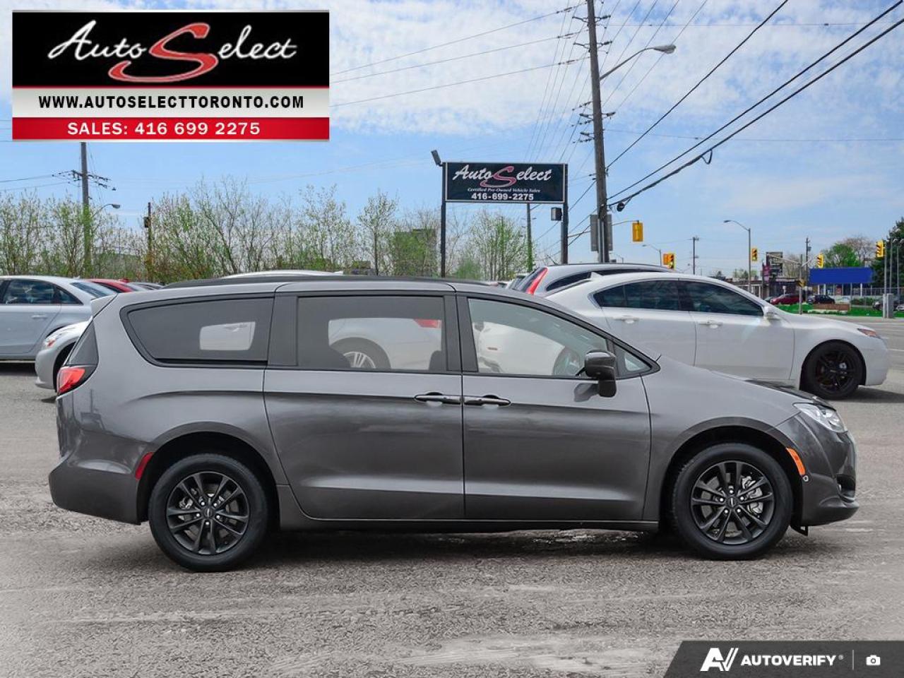 2020 Chrysler Pacifica Touring-L Plus AWD "S" Sport Model - DVD Entertainment Pkg Photo