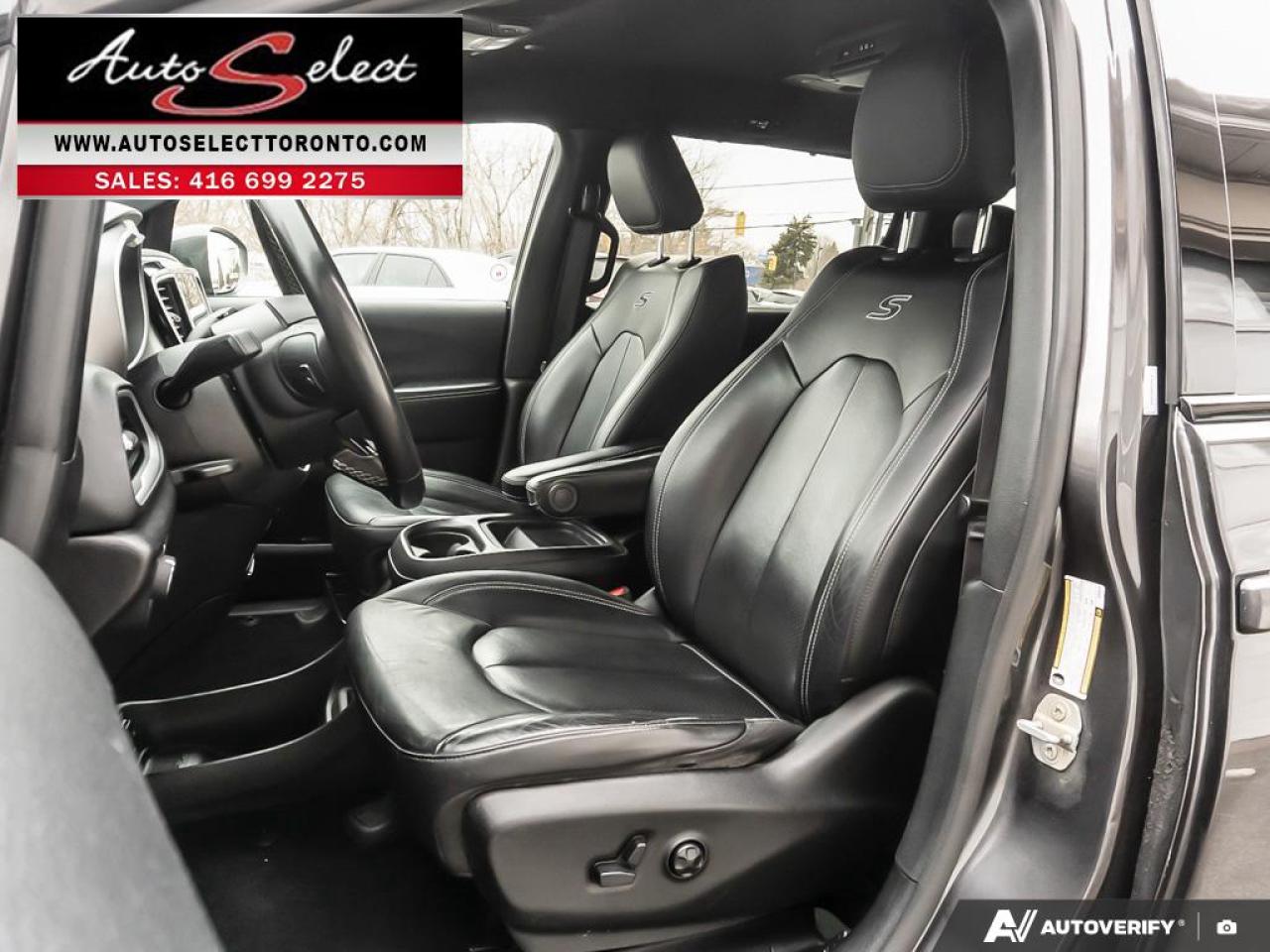 2020 Chrysler Pacifica Touring-L Plus AWD "S" Sport Model - DVD Entertainment Pkg Photo