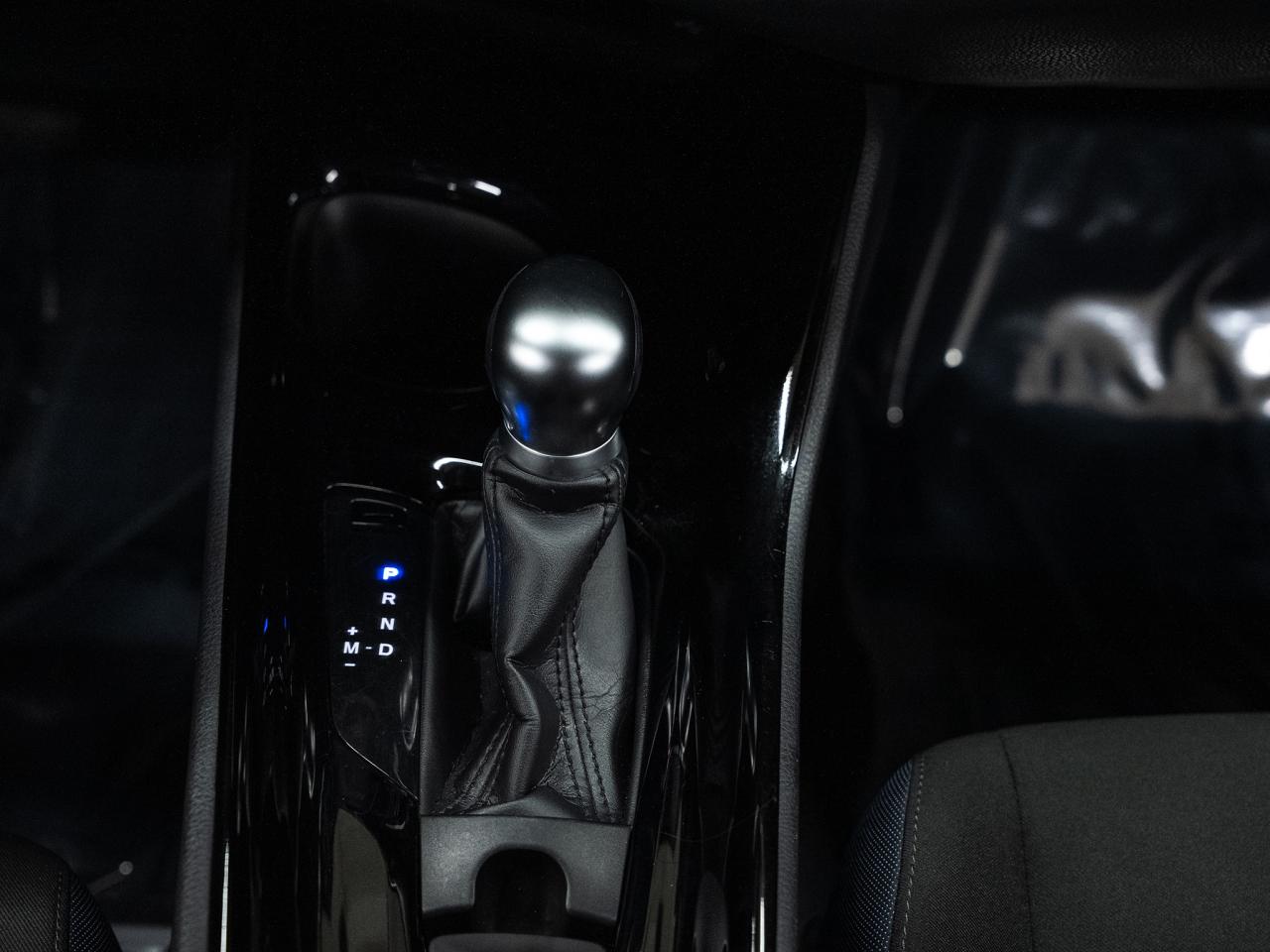 2020 Toyota C-HR XLE PREMIUM | BSM | ACC | Heated Seats | CarPlay Photo