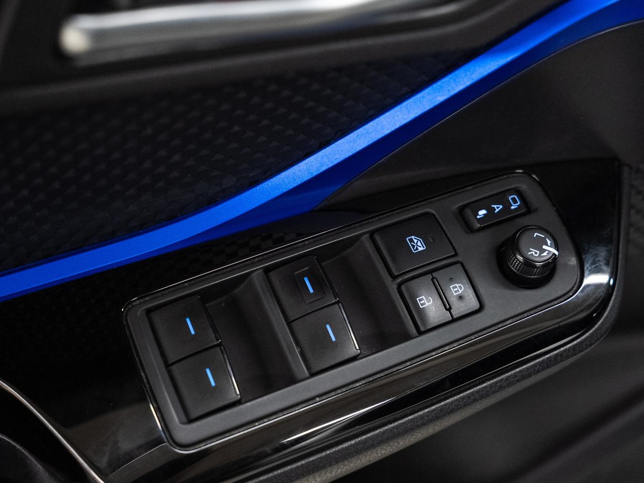 2020 Toyota C-HR XLE PREMIUM | BSM | ACC | Heated Seats | CarPlay Photo