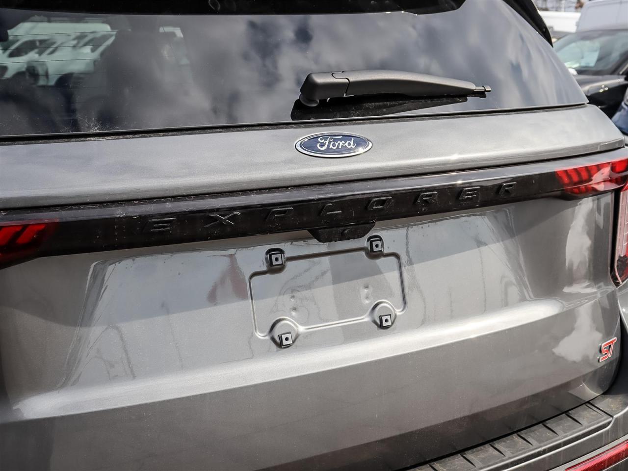 2026 Ford Explorer ST Photo