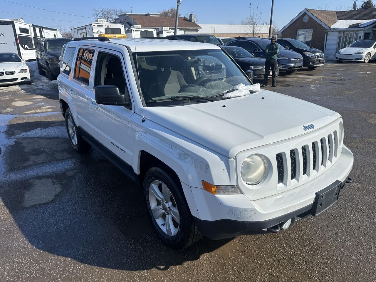 2012 Jeep Patriot NORTH, ONLY 133KMS, TRANS ISSUE, AS IS SPECIAL Photo