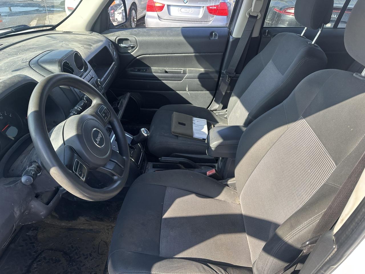 2012 Jeep Patriot NORTH, ONLY 133KMS, TRANS ISSUE, AS IS SPECIAL Photo