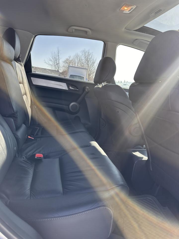 2011 Honda CR-V EX-L w/Navi Photo