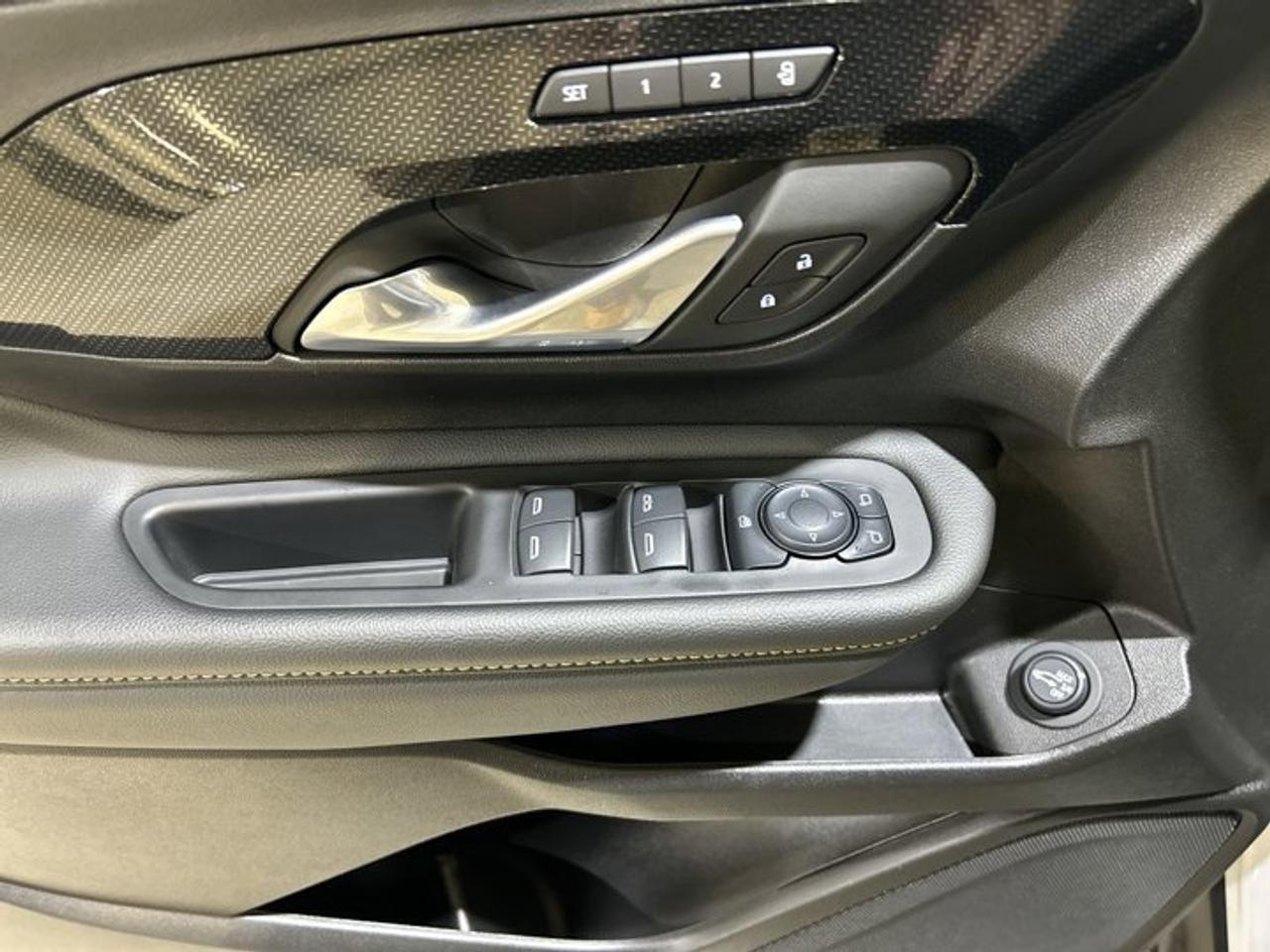 2024 GMC Terrain AT4 AWD | Remote Start | Heated Steering Wheel | Panoramic Roof Photo