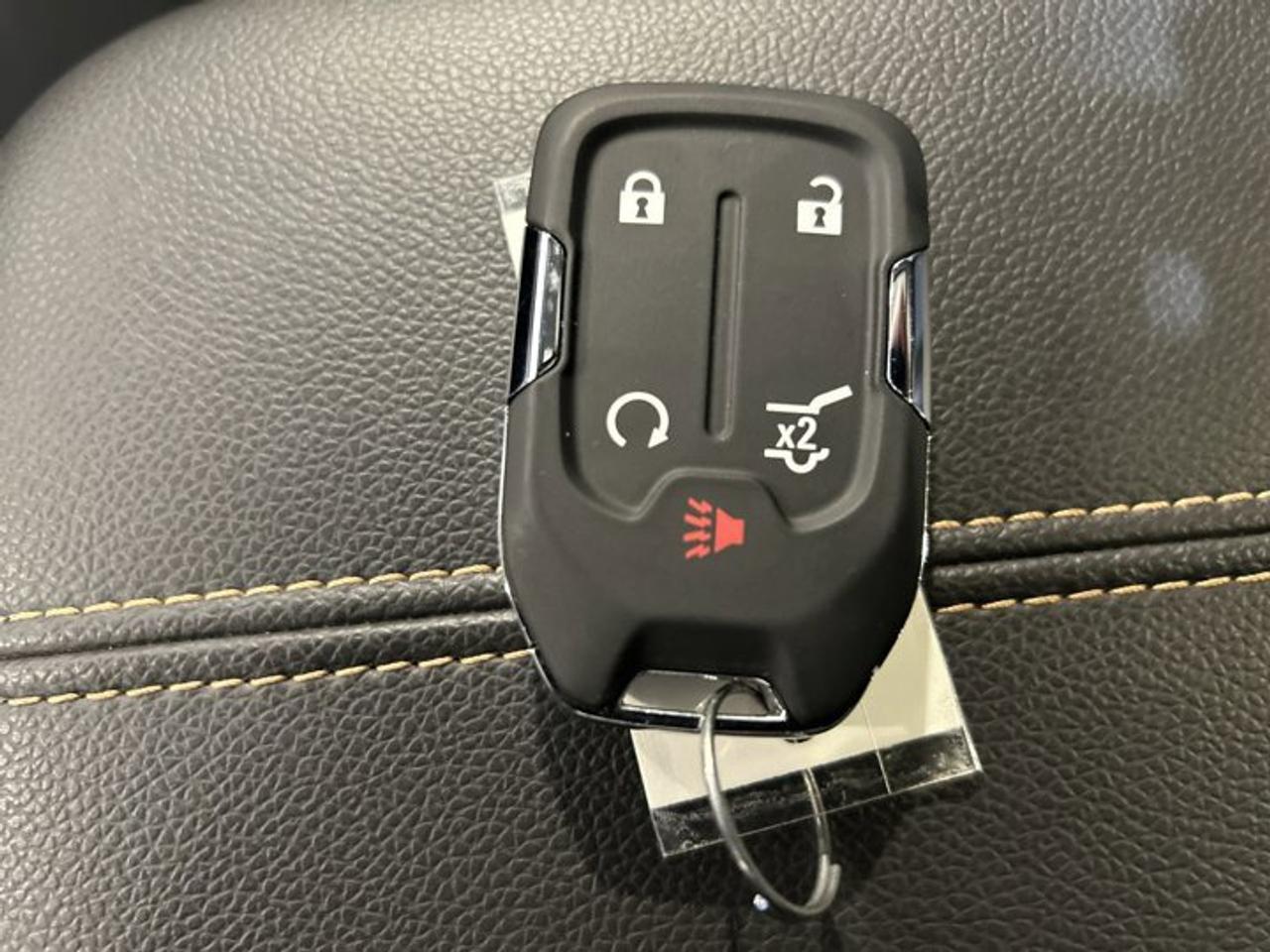 2024 GMC Terrain AT4 AWD | Remote Start | Heated Steering Wheel | Panoramic Roof Photo