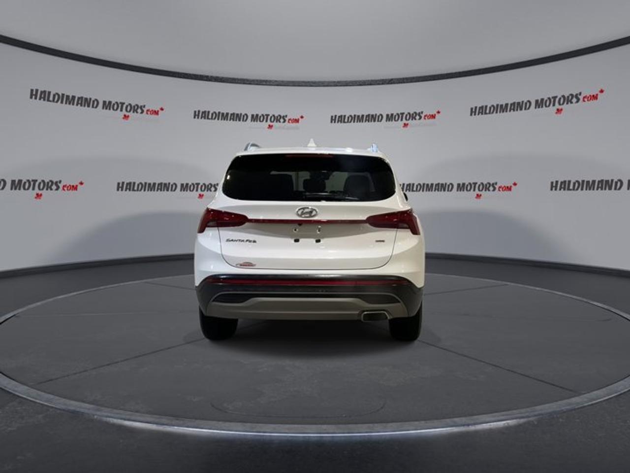 2021 Hyundai Santa Fe Essential AWD Photo