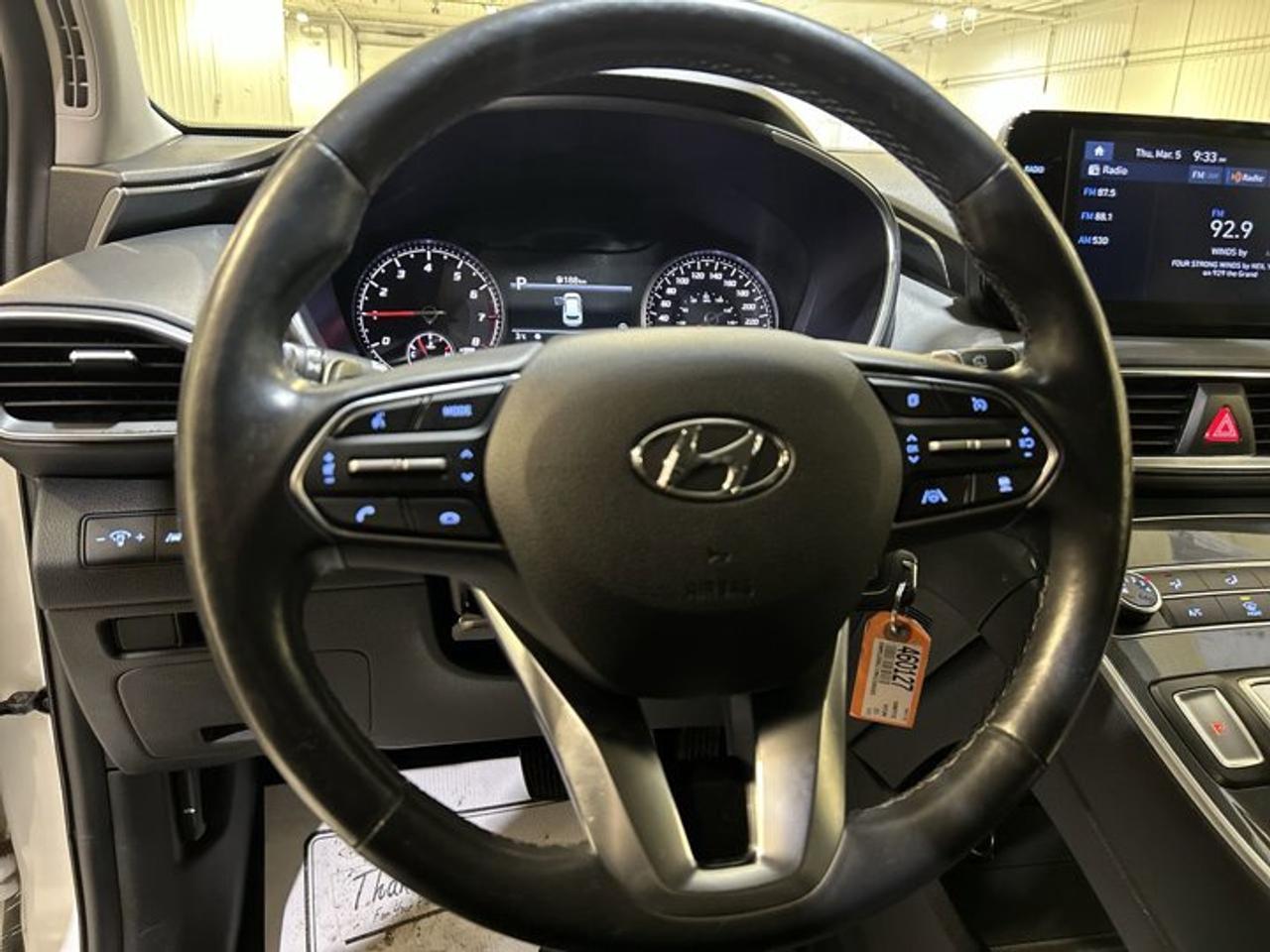 2021 Hyundai Santa Fe Essential AWD Photo