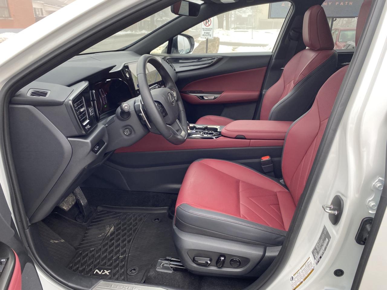 2025 Lexus NX 450h  AWD Photo