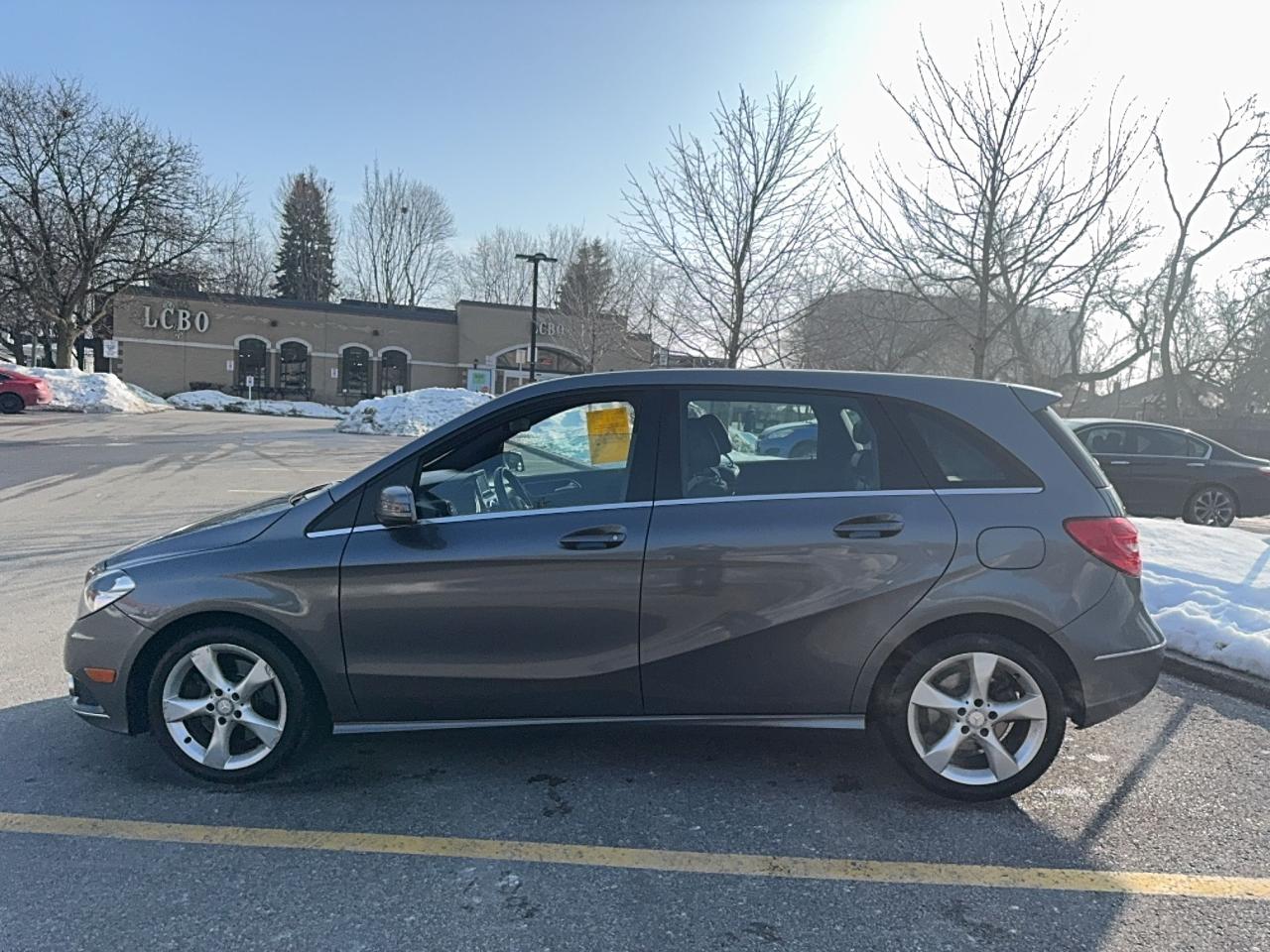 2014 Mercedes-Benz B-Class B 250 Sports Tourer Photo